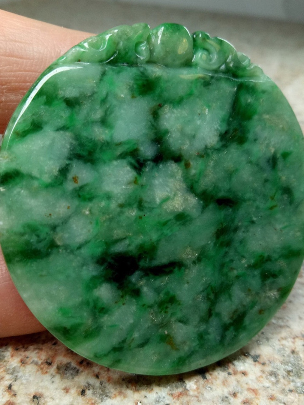 Certified Green Natural A Jade jadeite Pi Xiu No Carved Words Amulet Pendant